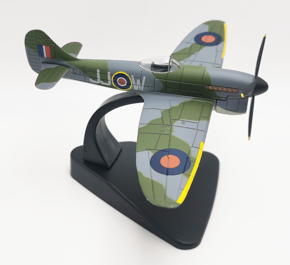 Hawker Tempest V, La Derrota de Alemania, 1:72, Atlas 