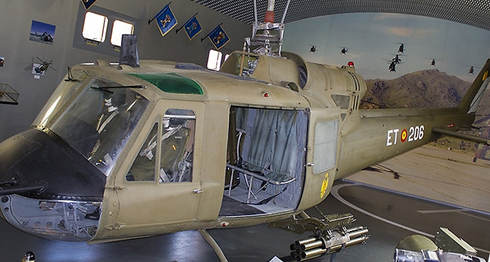 Helicóptero Bell UH-1 Huey 