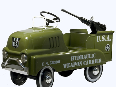 Hydraulic Weapon Carrier Pedal Vehicle, Limited Edition, Xonex Cleve On 