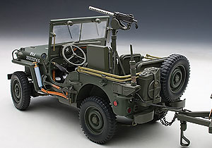 Jeep Willys con remolque, 1945, 1:18, Autoart 