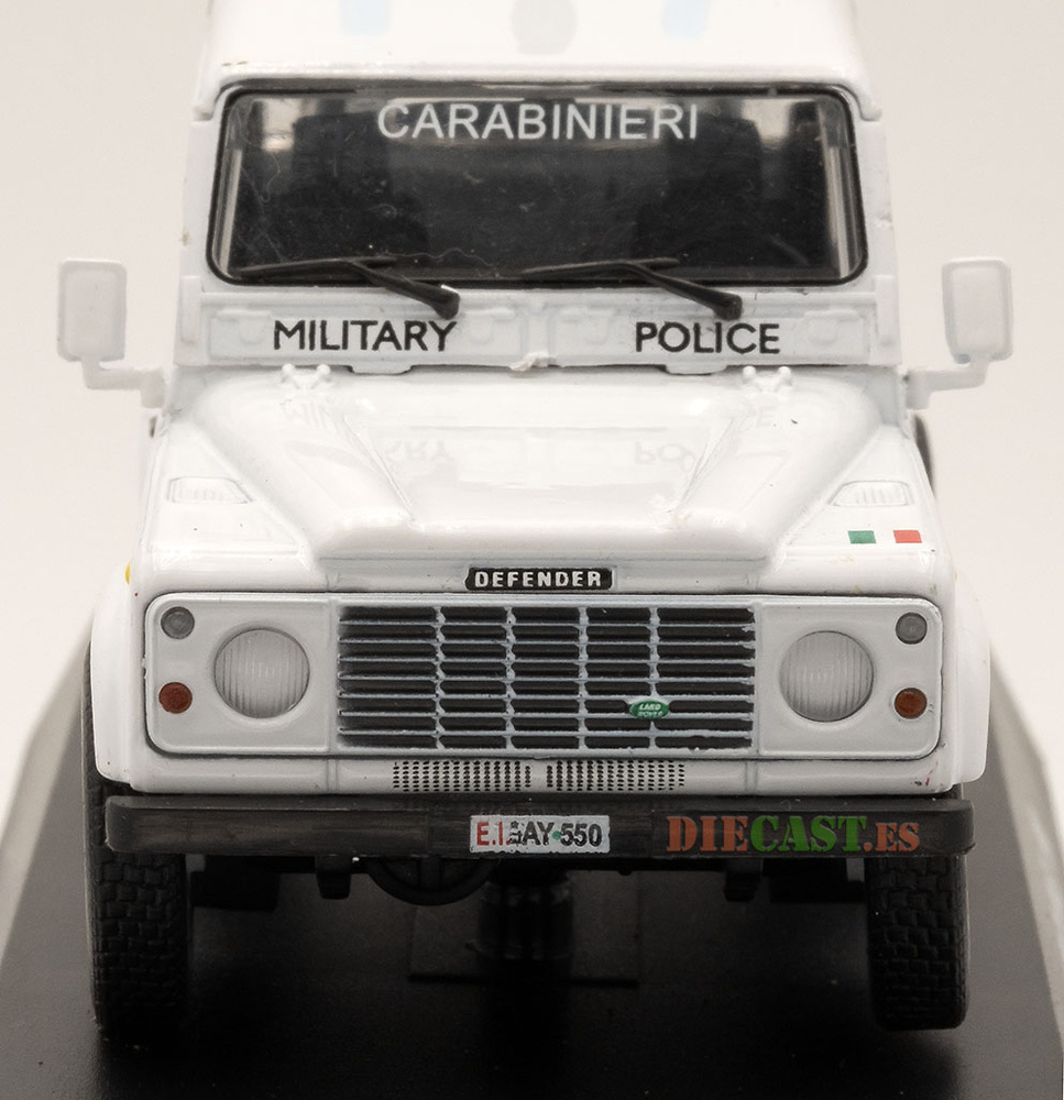 Land Rover Defender 90, UN, Policía Militar, 1998, 1/43, Colección Carabinieri 