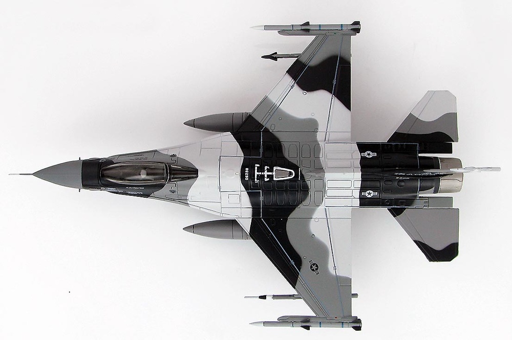 Lockheed F-16C Block 30 Fighting Falcon 86-0290, 18th Aggressor Sq. Commander, 2008, 1:72, Hobby Master 