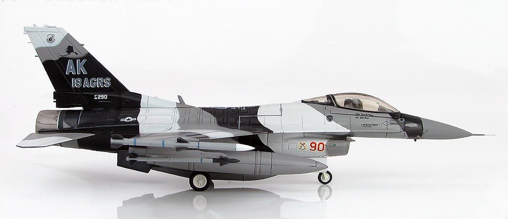 Lockheed F-16C Block 30 Fighting Falcon 86-0290, 18th Aggressor Sq. Commander, 2008, 1:72, Hobby Master 