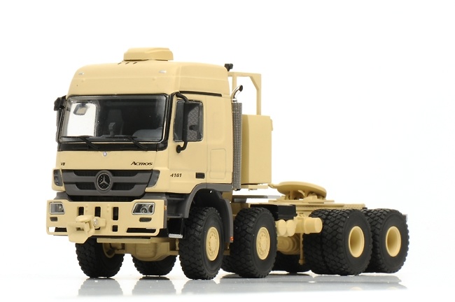 Mercedes Benz Titan 8x8, color arena, 1:50, Wsi Models 