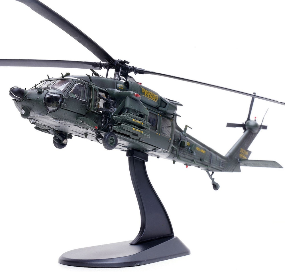 Sikorsky MH-60L Black Hawk 'Razors Edge', 1:72, Panzerkampf 