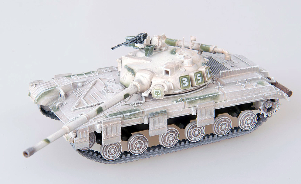 T-64, Ejército Soviético camuflado con pintura al agua, 1972, 1:72, Modelcollect 