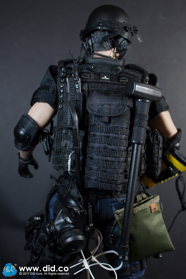 Takeshi Yamada, Departamento de Policía de Los Angeles, SWAT, 1:6, Did 