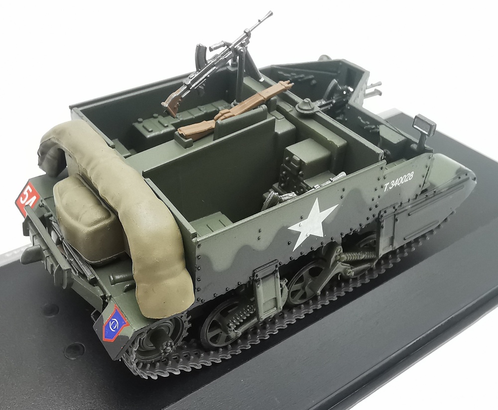 Universal Carrier Mk. II, Guards Armoured Division, Villers-Bocage (France), 1944, 1/43 