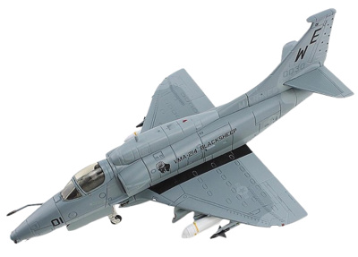 A-4M Skyhawk "Blacksheep" 160030, VMA-214, US Marines, 1989, 1:72, Hobby Master