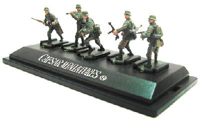 Soldados Alemanes, Segunda Guerra Mundial, 1:72, Caesar Miniatures 