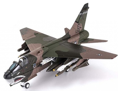 Vought A-7D Corsair II, 23º Escuadrón USAF, 1:72, Century Wings