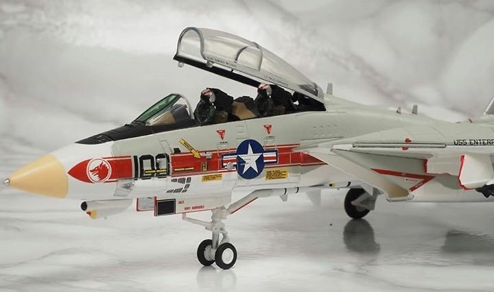 F 14a Tomcat Vf 1 “wolf Pack” Nk100 Operation Frequent Wind Buno